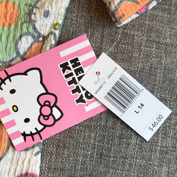 Hello Kitty Vibrant Short Sleeve Tee - Picture 7 of 7